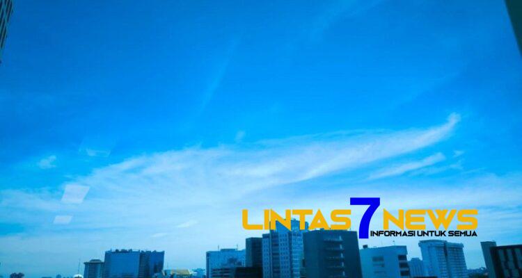 Langit Jakarta Tampak Biru Dua Hari Terakhir, Ini Penjelasan BMKG