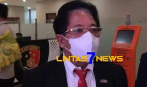 Diperiksa 9 Jam, Guru Besar Universitas Jambi Tersangka TPPO Dicecar Diperiksa 9 Jam, Guru Besar Universitas Jambi Tersangka TPPO Dicecar 48 Pertanyaan