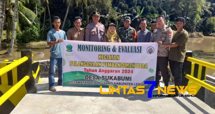 Pemdes Sukabumi Bangun Jembatan - WWW.LIPUTAN7NEWS.COM %