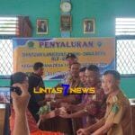 Pembagian Bantuan Langsung Tunai Dana Desa (BLT DD) Tahap IV di Desa Air USA, Kecamatan