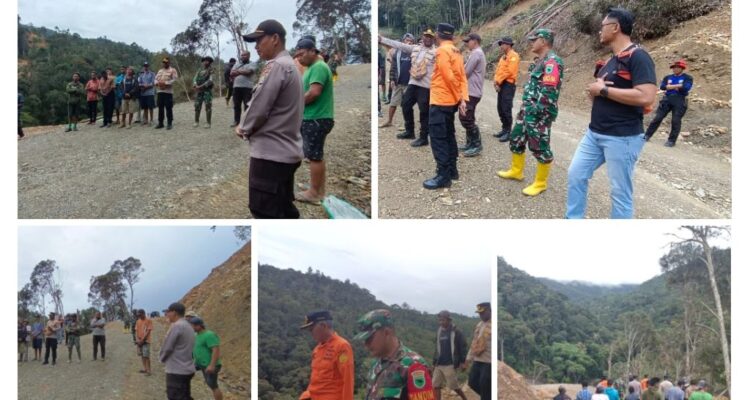 POLRES PEGUNUNGAN ARFAK FASILITASI DOA BERSAMA & PROSESI ADAT KORBAN POLRES PEGUNUNGAN ARFAK FASILITASI DOA BERSAMA & PROSESI ADAT KORBAN TANAH LONGSOR DI KAMPUNG JIM