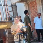 Tangis di Reruntuhan Pasar Panorama: Desi Heviani Mencari Keadilan yang Dirampas