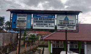 Sekolah di Ujung Warung Pojok: Saat LKS Jadi Alat Pungli dan Ancaman Jadi Bahasa Kekuasaan