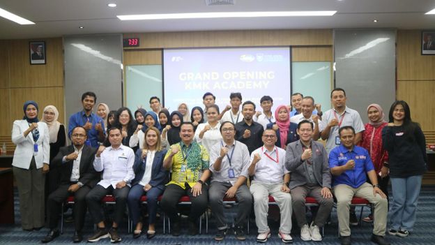 Tanri Abeng University Kampus Tangerang, Gelar Kerjasama industri dan Membentuk Tanri Abeng University Kampus Tangerang, Gelar Kerjasama industri dan Membentuk KMK Academy