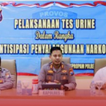 Perempuan Pamekasan Diciduk Bawa 100 Gram Sabu!