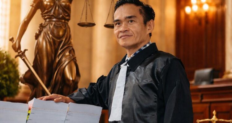 Hukum Tajam ke Bawah Tumpul ke Atas: Alarm Darurat Negara Hukum